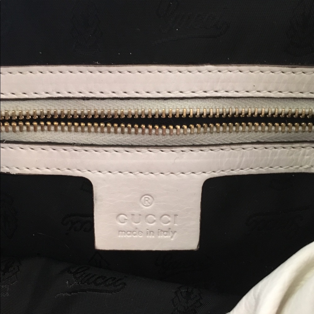 Gucci Handbag - Picture 3 of 8